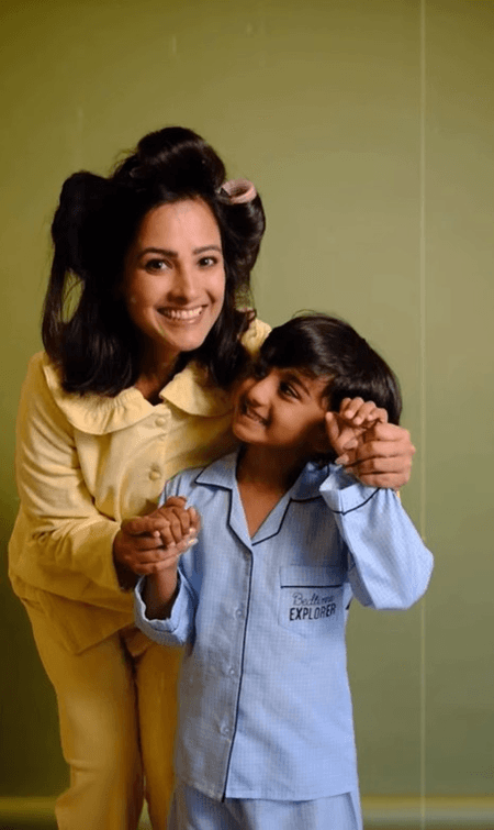 अनीता हसनंदानी ने बेटे आरव के साथ किया ट्रेंडिंग सॉन्ग पर डांस