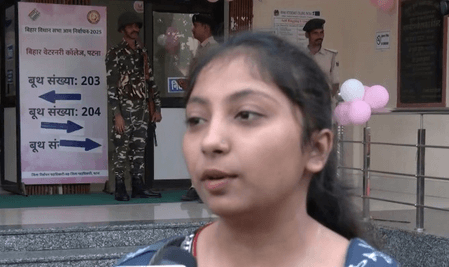 बिहार में वोटर्स बोले, मताधिकार का इस्तेमाल करना गर्व की बात