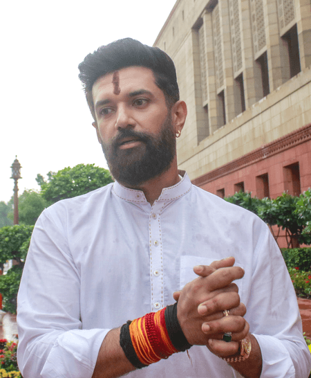 एसआईआर पर बोले चिराग पासवान, 'जो नाम गलत हैं, वे कटेंगे'