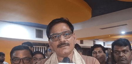 ग्रेटर नोएडा : 'अजेय' फिल्म को लेकर दर्शकों में जबरदस्त उत्साह, भाजपा विधायक धीरेंद्र सिंह ने की प्रशंसा