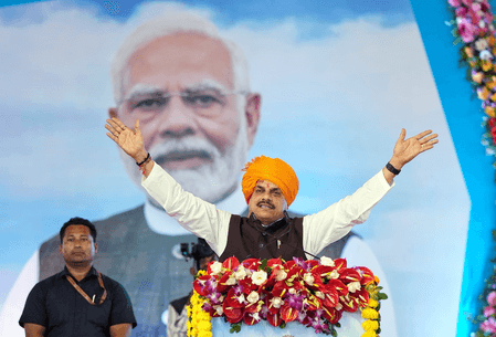 प्रधानमंत्री नरेंद्र मोदी ने सनातन संस्कृति की धारा बहाने के लिए किए कई प्रयास: सीएम मोहन यादव