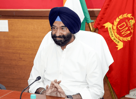 'देशभक्ति खून से आती है, कागज या फॉर्म भरने से नहीं',  मनजिंदर सिरसा का राहुल गांधी पर वार