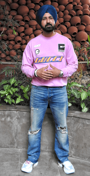 'वे मेरे लिए पिता समान थे', गिप्पी ग्रेवाल ने जसविंदर भल्ला को दी श्रद्धांजलि