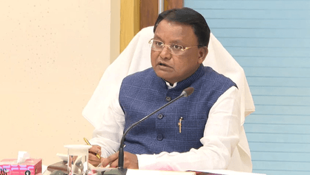 ओडिशा: सीएम मोहन चरण माझी ने भारी बारिश और तेज हवाओं के मद्देनजर की समीक्षा बैठक