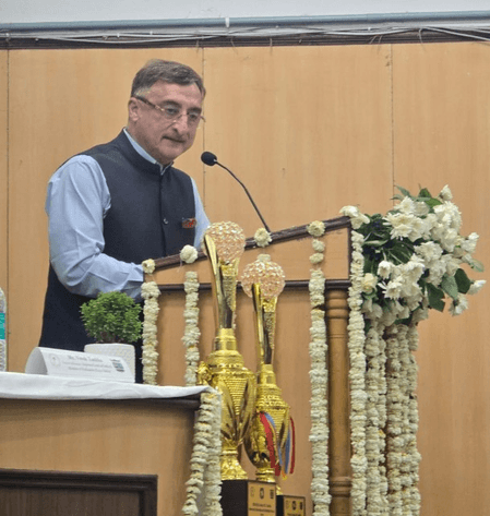 प्रतिनिधिमंडल को विदेश भेजने का फैसला सही, लेकिन पहले संसद का विशेष सत्र बुलाना चाहिए था : विवेक तन्खा