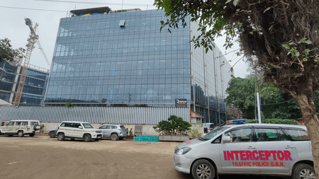 नोएडा में सीएम योगी और रक्षा मंत्री राजनाथ सिंह का दौरा, रक्षा उपकरण एवं ड्रोन निर्माण इकाई का लोकार्पण करेंगे