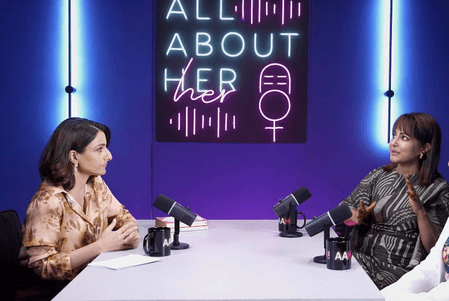 'बहुत दर्द होता था, शरीर टूटा हुआ लगता था', कैंसर इलाज के सफर को याद कर भावुक हुईं हिना खान