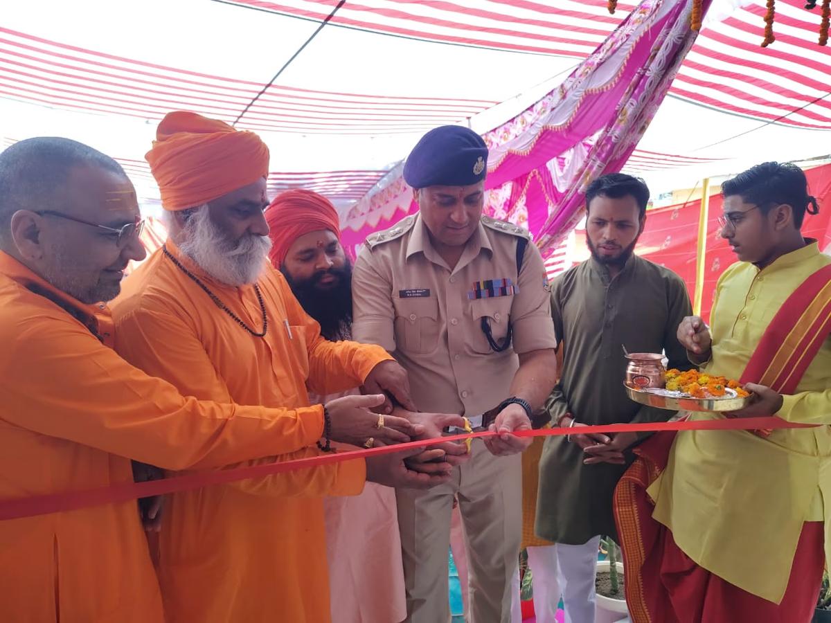 public-police interaction