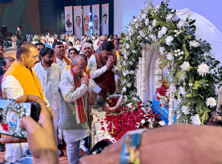 अमर शहीद जुब्बा सहनी के शहादत दिवस पर डिप्टी सीएम सम्राट चौधरी और विजय सिन्हा ने पटना में दी श्रद्धांजलि