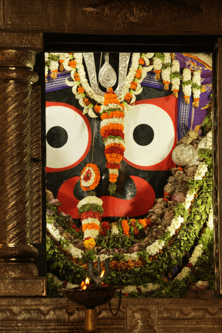 क्यों आज भी जगन्नाथ मंदिर में होती है अधूरी मूर्तियों की पूजा? जानिए रहस्य