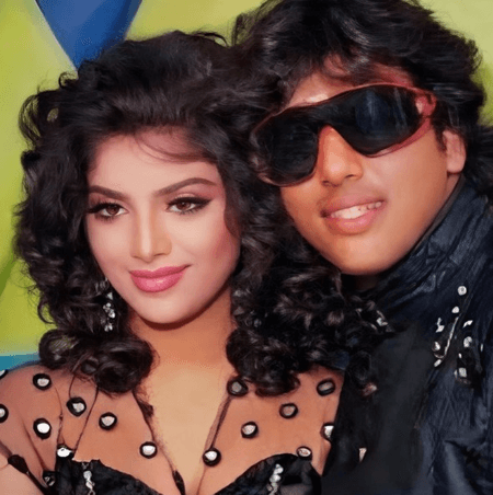 सोनम ने अपने 'डांस गुरु' गोविंदा के साथ पुरानी यादें की ताजा