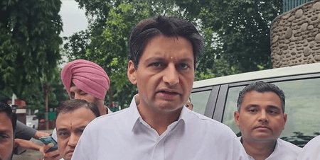 हरियाणा में बाढ़ संकट : दीपेंद्र हुड्डा ने सरकार पर साधा निशाना, मुआवजे और त्वरित कार्रवाई की मांग