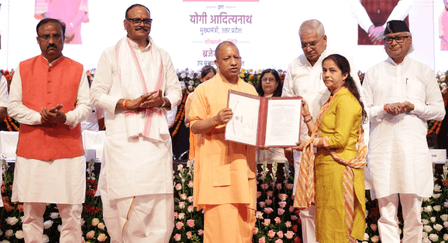 हमने पिछले 8 सालों में 8 लाख युवाओं को सरकारी सेवाओं में लेने में सफलता हासिल की : सीएम योगी