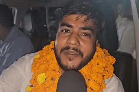 बिहार चुनावः सिंबल मिलने के बाद उम्मीदवारों ने जनता से मांगा आशीर्वाद, किया जीत का दावा