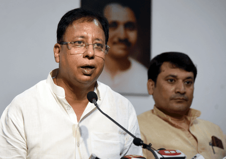 बेतिया में निकाली गई तिरंगा यात्रा, शामिल हुए भाजपा सांसद संजय जायसवाल