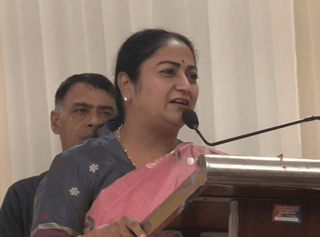 आपकी दीदी न रुकेंगी, न डरेंगी, दिल्ली को बेहतर बनाएंगे : सीएम रेखा गुप्ता