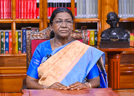 विशाखापट्टनम: इंटरनेशनल फ्लीट रिव्यू में आज शामिल होंगी राष्ट्रपति द्रौपदी मुर्मु