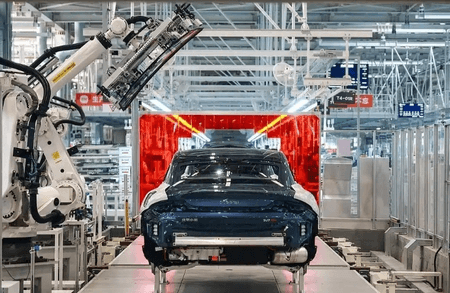 ली छ्यांग ने चीनी राज्य परिषद की कार्यकारी बैठक की अध्यक्षता की