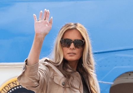 मेलानिया ट्रंप ने पुतिन को लिखा 'शांति पत्र', भावी पीढ़ी की सुरक्षा का किया आग्रह