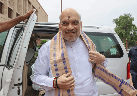 रवींद्रनाथ टैगोर की पुण्यतिथि: केंद्रीय गृहमंत्री अमित शाह ने दी श्रद्धांजलि, बोले- उनकी कालजयी रचनाएं प्रेरक