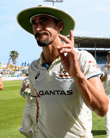 ऑस्ट्रेलिया बनाम वेस्टइंडीज : सिर्फ 15 गेंदों में मिचेल स्टार्क ने बनाया टेस्ट क्रिकेट में वर्ल्ड रिकॉर्ड