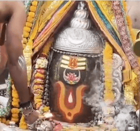 महाकालेश्वर मंदिर में चैत्र मास की पापमोचिनी एकादशी पर भव्य भस्म आरती