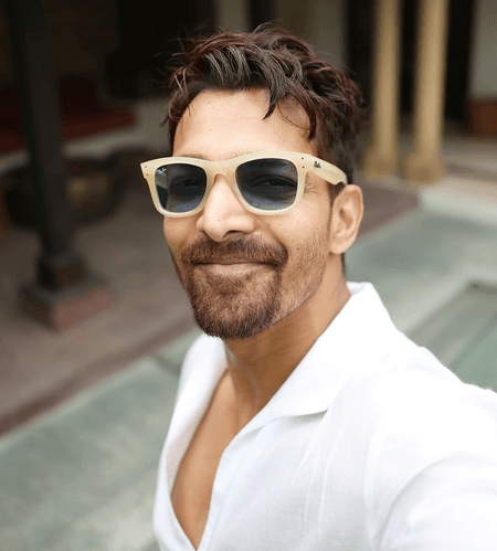 'एक दीवाने की दीवानियत' की शूटिंग पूरी करने के बाद यहां घूमने पहुंचे हर्षवर्धन राणे