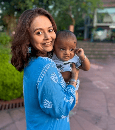 जॉय की उंगलियां जब मेरे हाथों को पकड़ती हैं, तो वो पल जादुई हो जाता है: देवोलीना भट्टाचार्जी