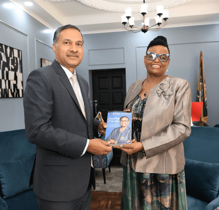 उच्चायुक्त डॉ. आदर्श स्वैका ने केन्या में राजनयिक प्रशिक्षण में भारत-केन्या सहयोग की मजबूती पर की चर्चा