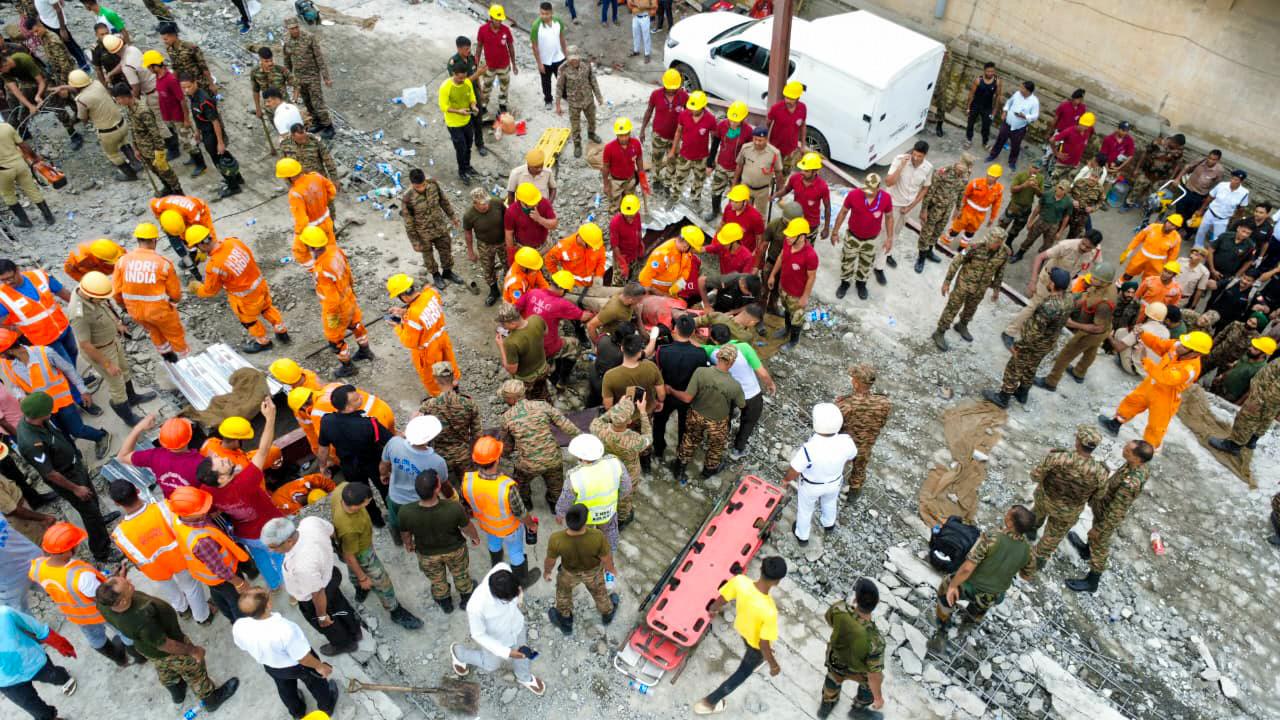 तारातला हादसे में मौत का आंकड़ा बढ़कर 9 पहुंचा; एसआईटी गठित, बचाव कार्य जारी