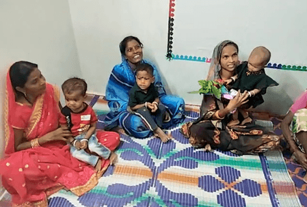 छत्तीसगढ़: कुपोषण के खिलाफ धमतरी का अभियान, ‘लइका घर’ में बच्चों को मिल रहा पौष्टिक आहार