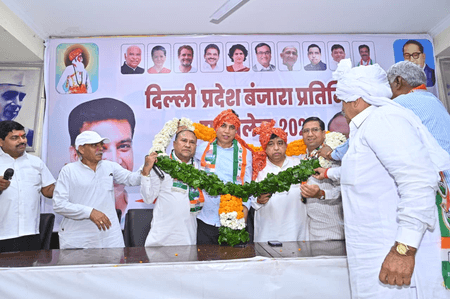 दिल्ली में रह रहे बंजारा समुदाय को आप और भाजपा की सरकार ने हाशिए पर धकेल दियाः देवेंद्र यादव