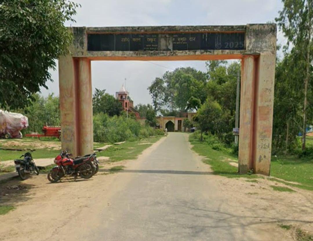 शहीद ठाकुर रोशन सिंह की जन्मभूमि में खन्नौत नदी पर बना पक्का पुल तो छलक पड़े लोगों के आंसू