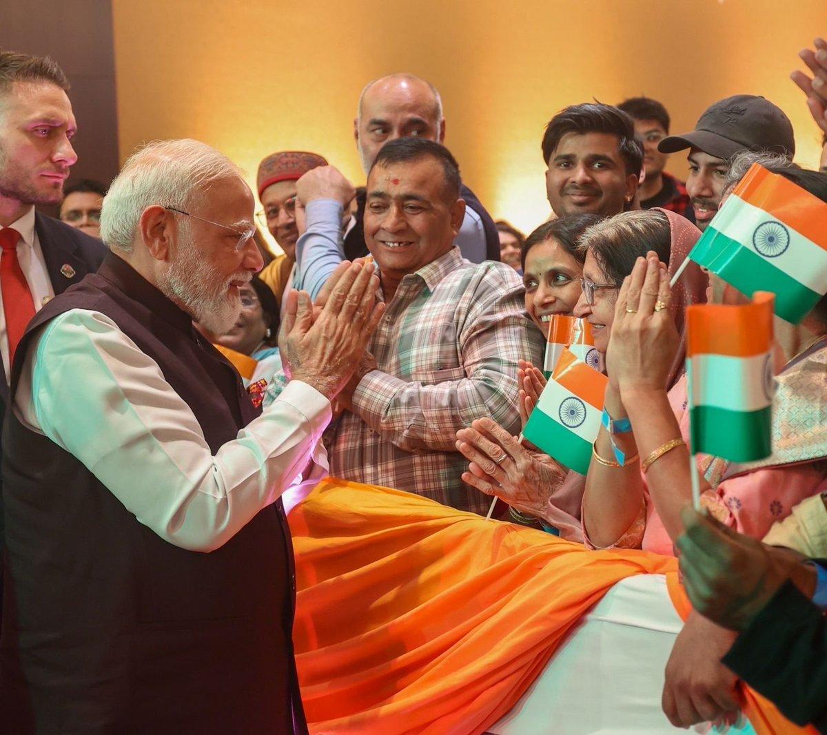 ब्रातिस्लावा में स्वागत सच में खास था, भारतीय समुदाय के प्यार और स्नेह के लिए आभारी हूं: पीएम मोदी