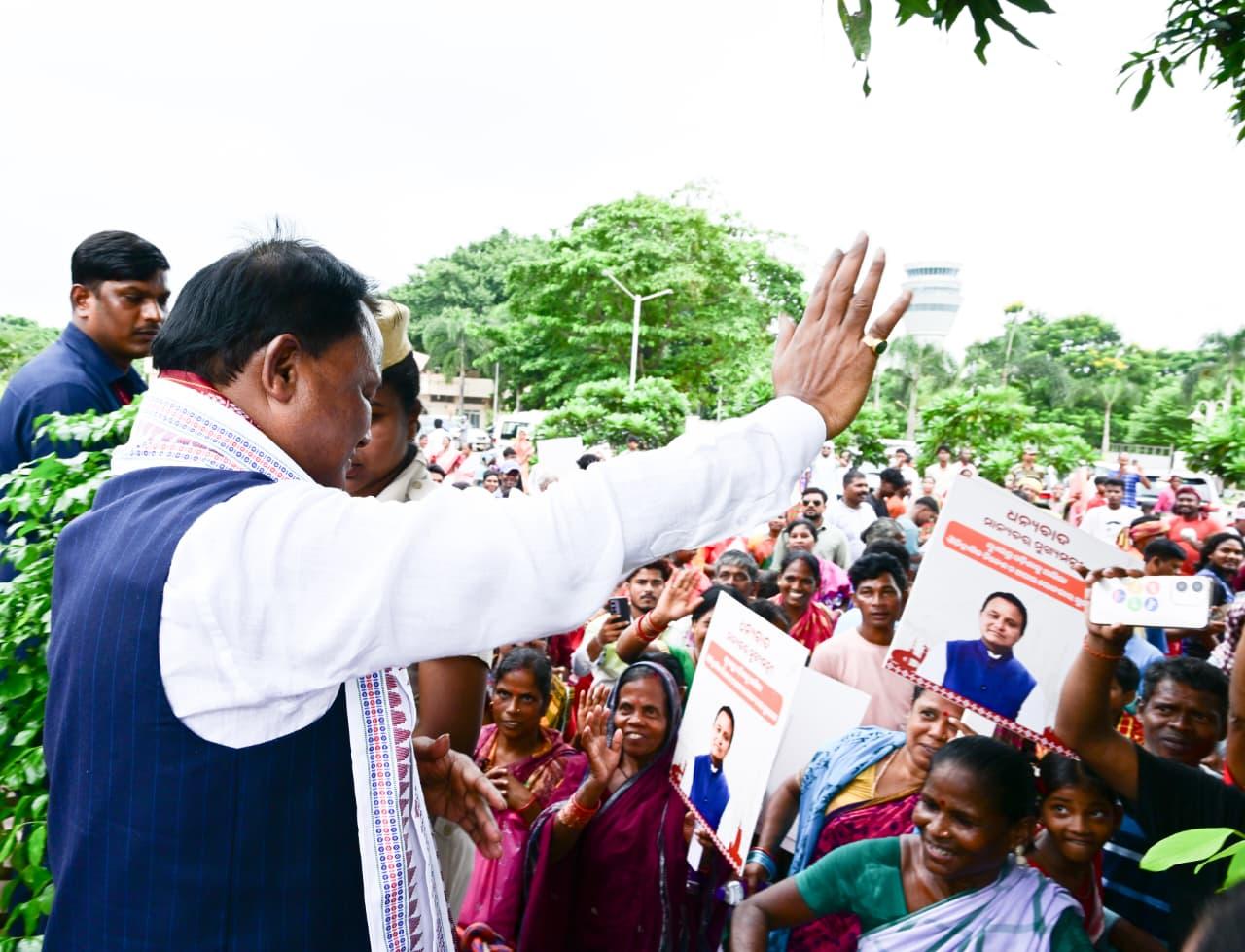 यूएई दौरे से ओडिशा को 2.43 लाख करोड़ के निवेश प्रस्ताव, सीएम माझी ने बताया बड़ा मील का पत्थर