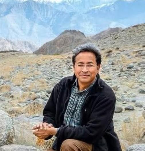 सोनम वांगचुक के समर्थन में उतरे फिल्मी सितारे; जीनत अमान और ओमी वैद्य ने सरकार से की बातचीत की अपील