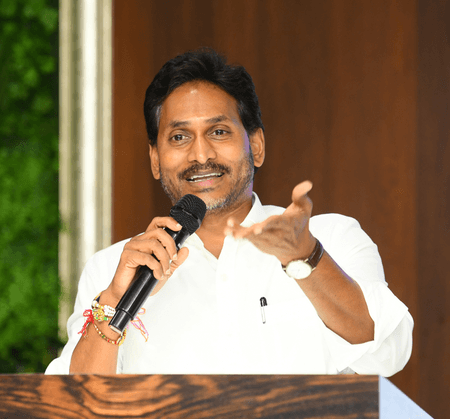 वेलिगोंडा प्रोजेक्ट का विजन और विकास वाईएसआर का था