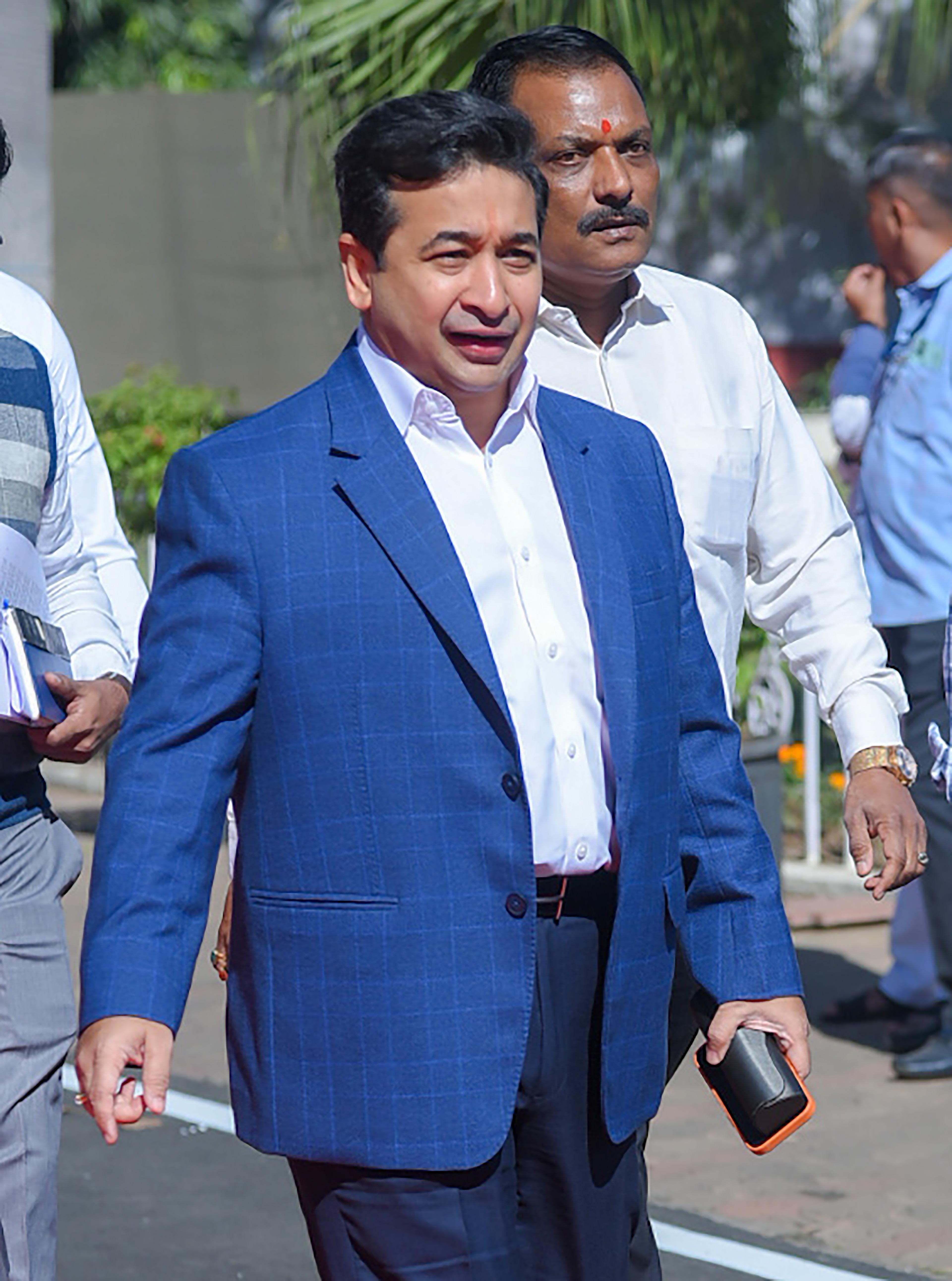 महाराष्ट्र ने केंद्र से सागरमाला 2.0 की परियोजनाओं को जल्द मंजूरी देने का किया अनुरोध