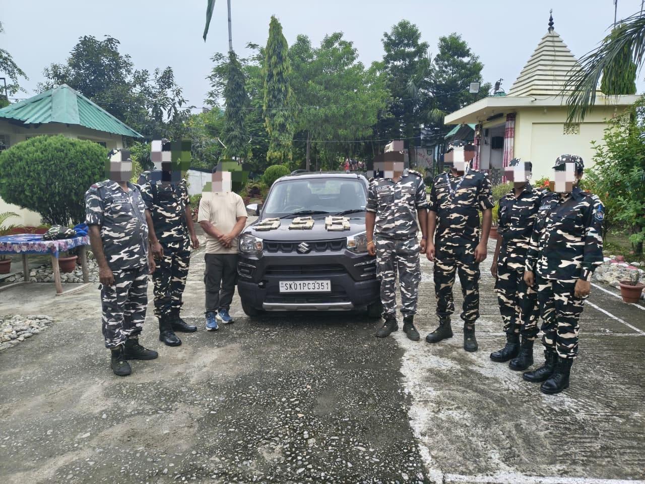एसएसबी ने भारत-नेपाल सीमा के पास 16 लाख रुपये जब्त किए, दो गिरफ्तार