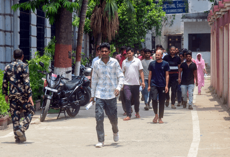 मुजफ्फरपुर में नीट यूजी री-एग्जाम की तैयारी पूरी, 13 केंद्रों पर परीक्षा को लेकर प्रशासन अलर्ट