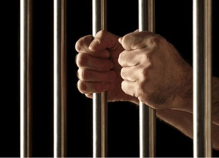 लखनऊ: किंग जार्ज मेडिकल यूनिवर्सिटी में भर्ती बंदी फरार, दो पुलिसकर्मियों समेत तीन पर एफआईआर दर्ज