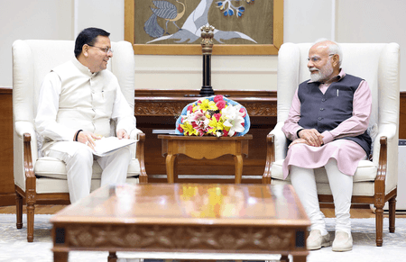 पीएम मोदी ने सीएम धामी को दी जन्मदिन की शुभकामनाएं, कहा- राज्य के विकास में उनका योगदान सराहनीय