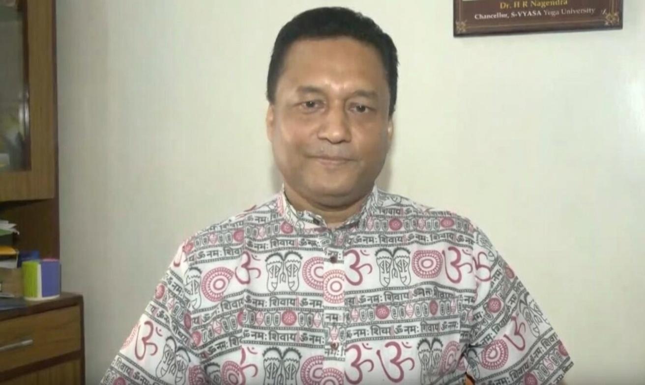कोलकाता में पीएम मोदी के साथ 40 हजार लोग करेंगे योग, गिनीज रिकॉर्ड बनाने की तैयारी
