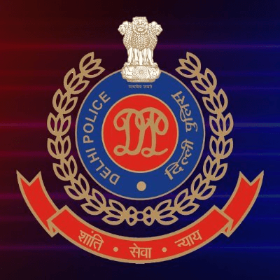 द्वारका पुलिस ने 6 घंटे में सुलझाया कार जैकिंग केस, 4 नाबालिगों को पकड़ा