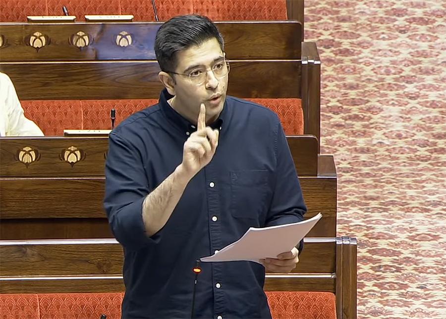 राघव चड्ढा का कांग्रेस पर हमला, कर्नाटक में 2016 के पेपर लीक मंत्री को 2026 में फिर मिली जिम्मेदारी