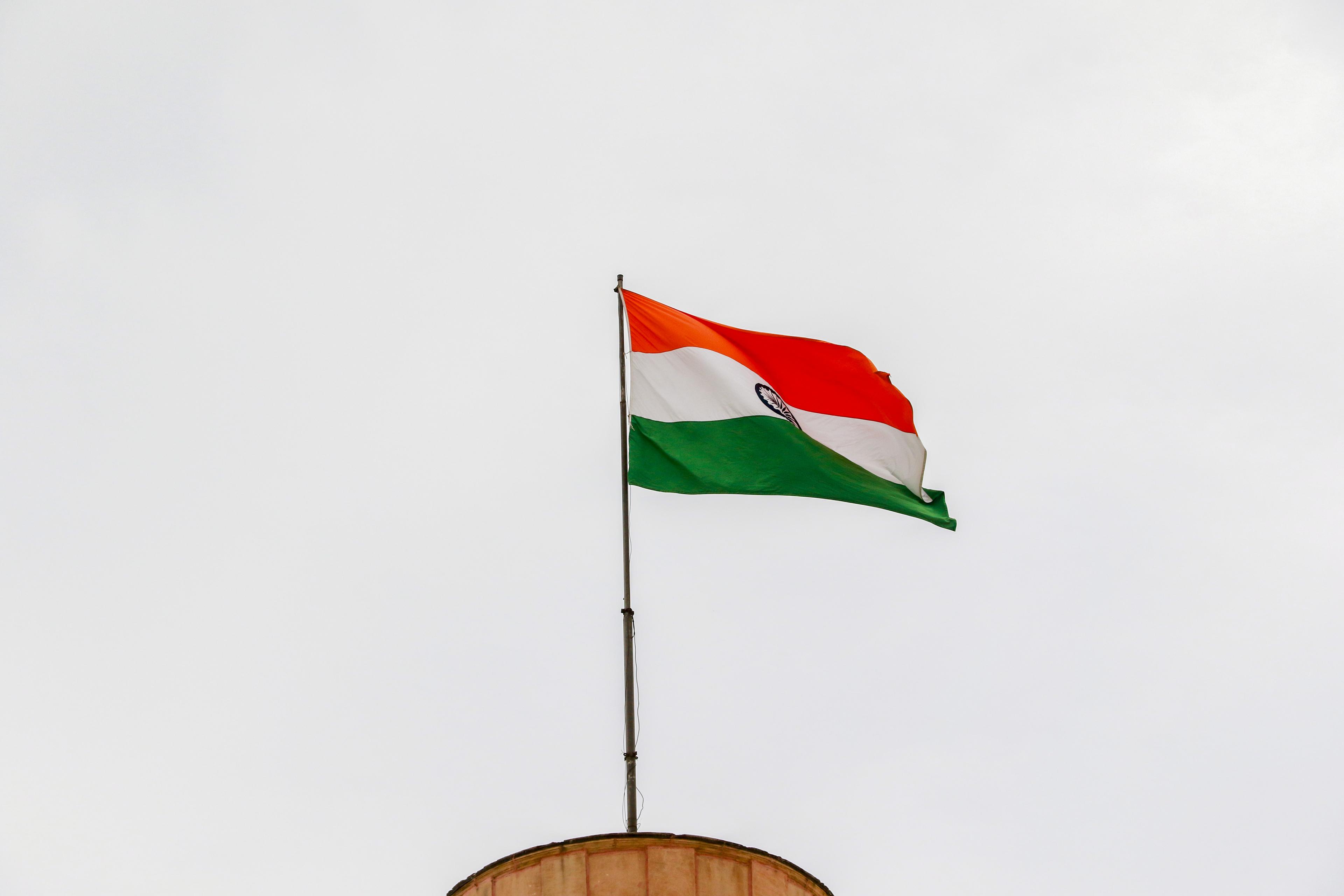राष्ट्रीय ध्वज अंगीकरण दिवस: तिरंगा सिर्फ झंडा नहीं, भारत की आत्मा, शौर्य और बलिदान की अमर पहचान