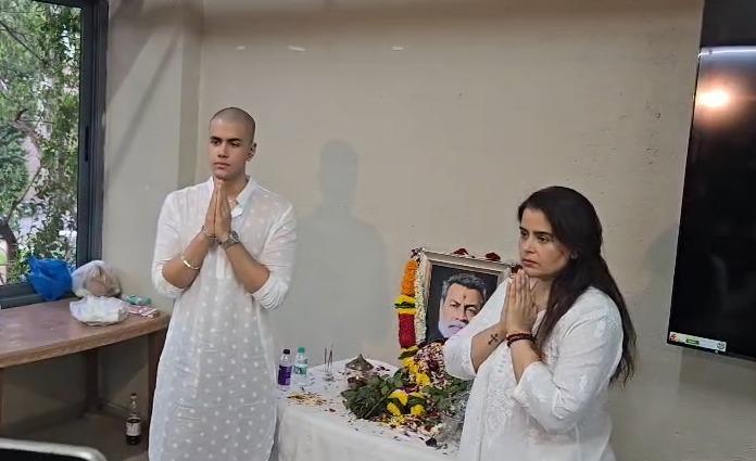 अभिनेता प्रदीप रावत की शांति सभा में पहुंचे कई सितारे, बेटे विक्रमादित्य हुए भावुक