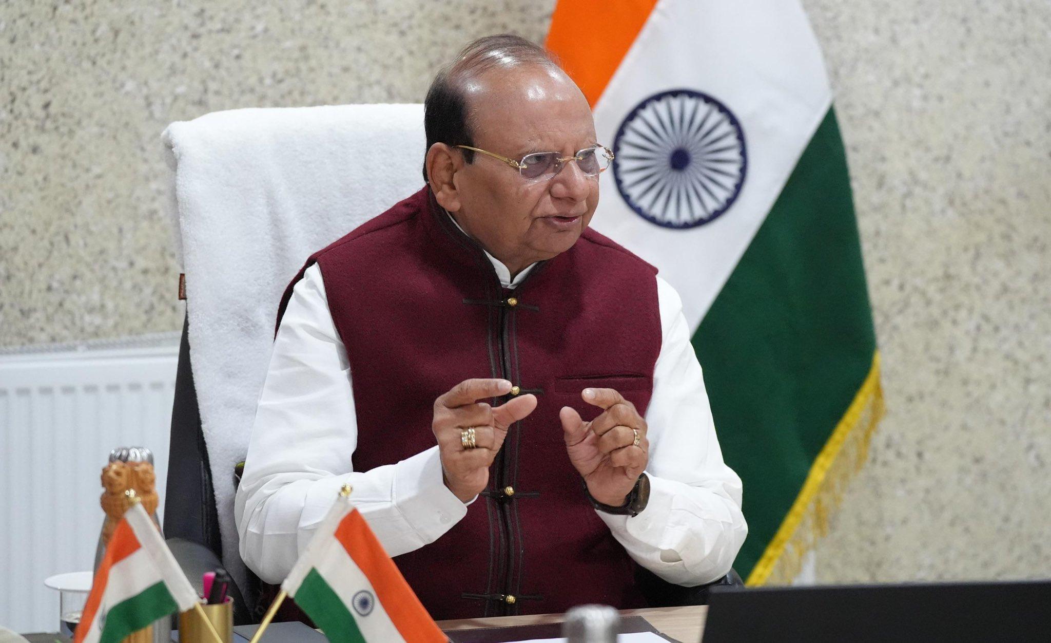 लद्दाख के एलजी ने सिंगल-यूज प्लास्टिक पर लगाया प्रतिबंध, कूड़ा फैलाने वालों पर सख्ती के निर्देश