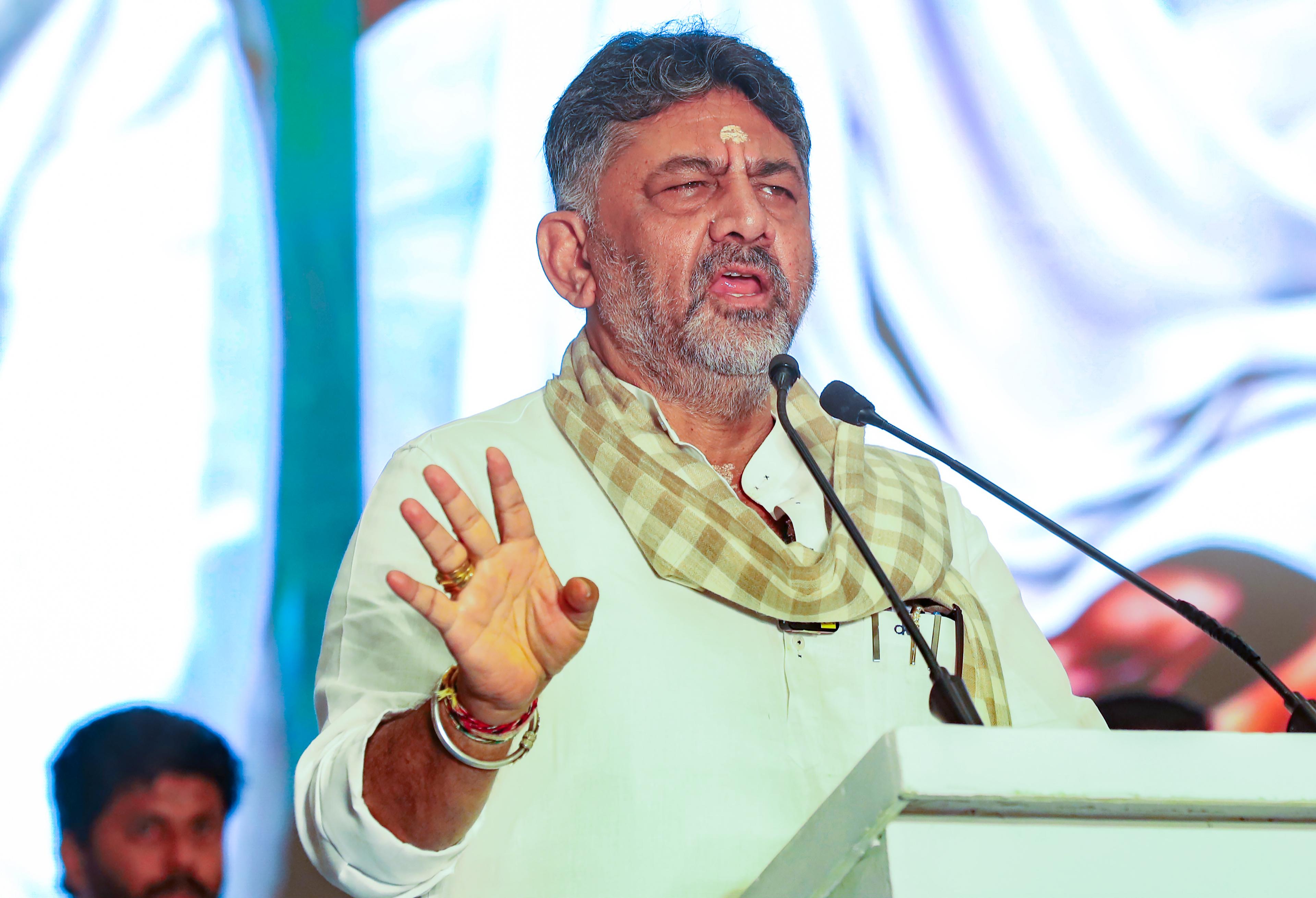 कर्नाटक सरकार ने फीफा विश्व कप 2026 फाइनल के स्क्रीनिंग की मंजूरी दी, सीएम शिवकुमार ने फैंस से शांति व्यवस्था बनाए रखने की अपील की