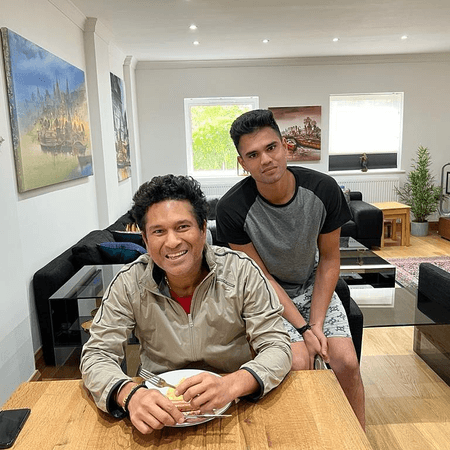 5 मार्च को अर्जुन तेंदुलकर मंगेतर सानिया से रचाएंगे शादी: सूत्र